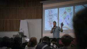 Lee más sobre el artículo Activo Festival celebra 5 años impulsando el diseño desde Tarapacá y lanza su temporada 2025 de podcast